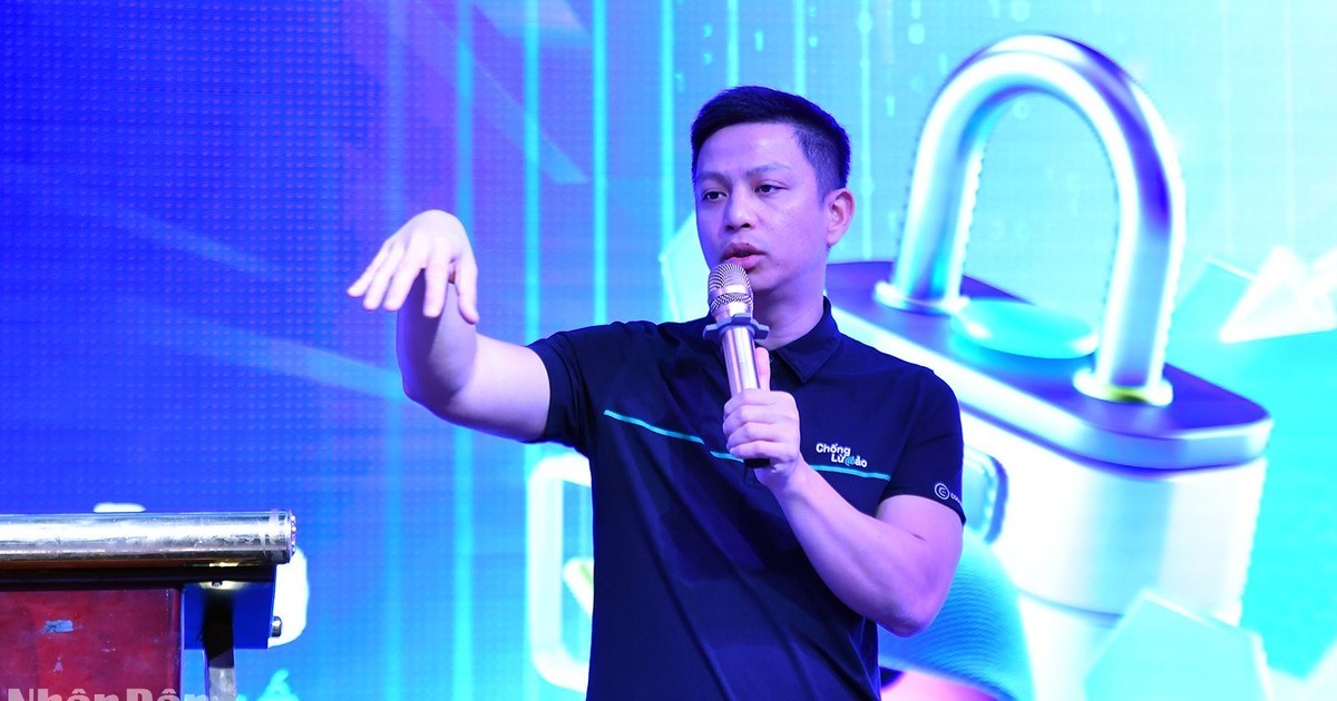 Chuyên gia an ninh mạng Ngô Minh Hiếu (Hiếu PC) chia sẻ các khuyến cáo hữu ích tại chương trình. miu-3571-8256-7586.jpg