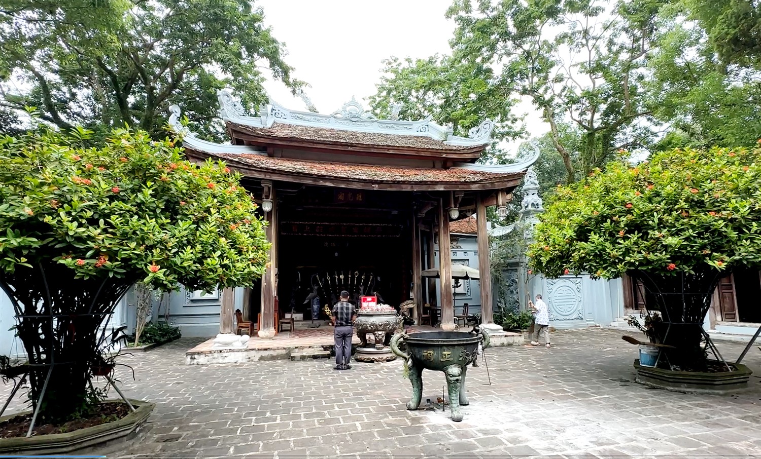 Đền Đa Hòa, nơi thờ Chử Đồng Tử và Tiên Dung. b3.jpg