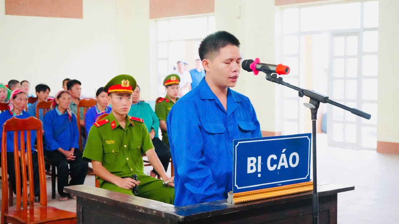 Bị cáo Lù Văn Trường tại phiên tòa. Bị cáo Lù Văn Trường, thường trú tại thôn Tả Thền, xã Nấm Lư.jpg