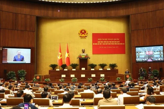 Tổng Bí thư Tô Lâm phát biểu chỉ đạo Hội nghị toàn quốc quán triệt, triển khai thực hiện Nghị quyết Hội nghị lần thứ 11 Ban Chấp hành Trung ương Đảng khóa XIII. Ảnh: Thống Nhất/TTXVN