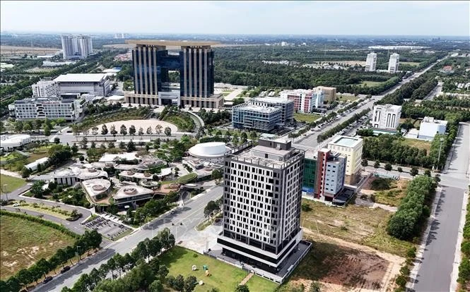 Một góc Trung tâm hành chính tỉnh và thành phố mới Bình Dương. Ảnh: Dương Chí Tưởng/TTXVN