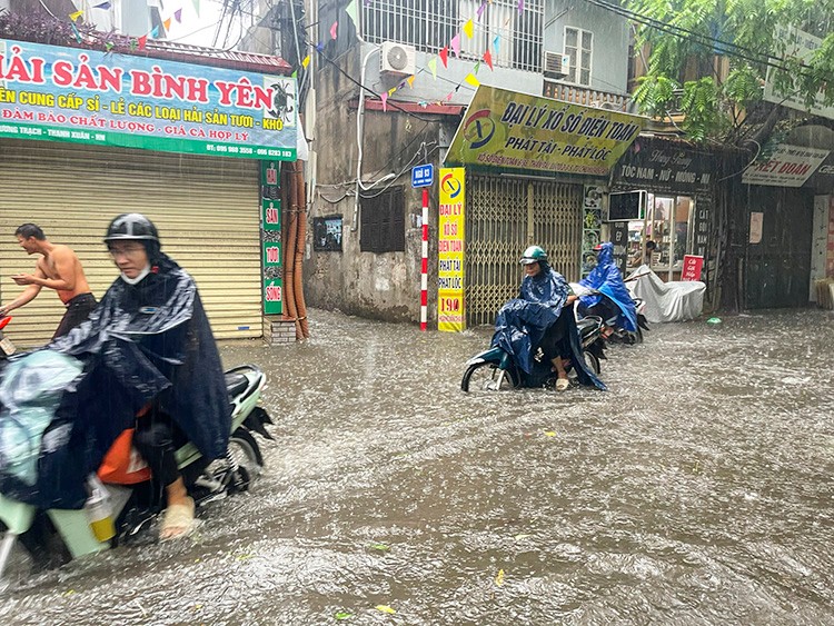 Mưa lớn ở vùng núi và trung du Bắc Bộ. Ảnh minh họa Mưa lớn ở vùng núi và trung du Bắc Bộ. Ảnh minh họa