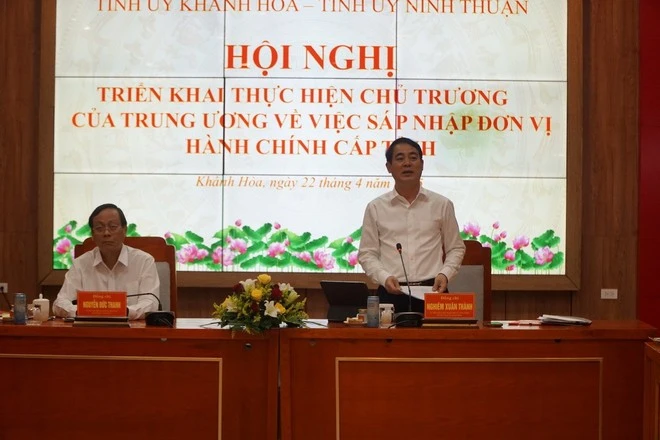 Bí thư Tỉnh ủy Khánh Hòa Nghiêm Xuân Thành phát biểu. (Ảnh: Đặng Tuấn/TTXVN)