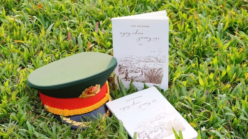 Trần Việt Hoàng là cây bút nổi bật sớm trưởng thành từ môi trường quân ngũ.