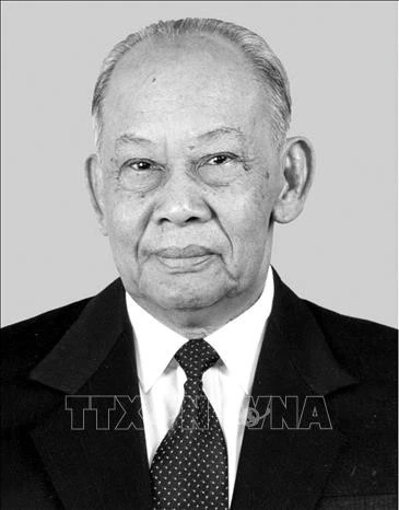 Đồng chí Đại tướng Khamtay Siphandone, nguyên Chủ tịch Ban Chấp hành Trung ương Đảng Nhân dân cách mạng Lào, nguyên Chủ tịch nước Cộng hòa dân chủ nhân dân Lào.