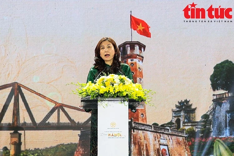Giám đốc Sở Du lịch Hà Nội Đặng Hương Giang phát biểu tại lễ hội
