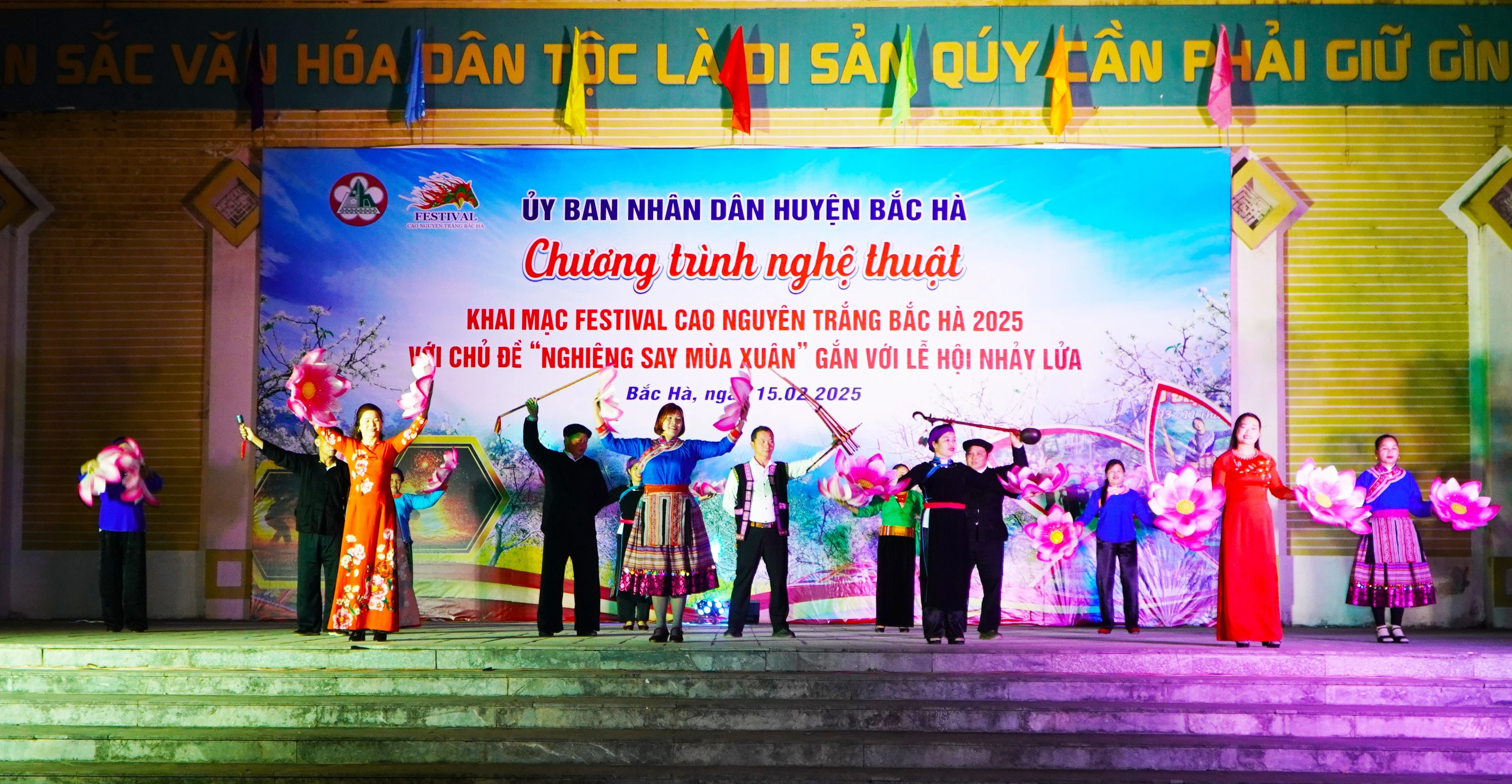 van-nghe-dac-sac.jpg