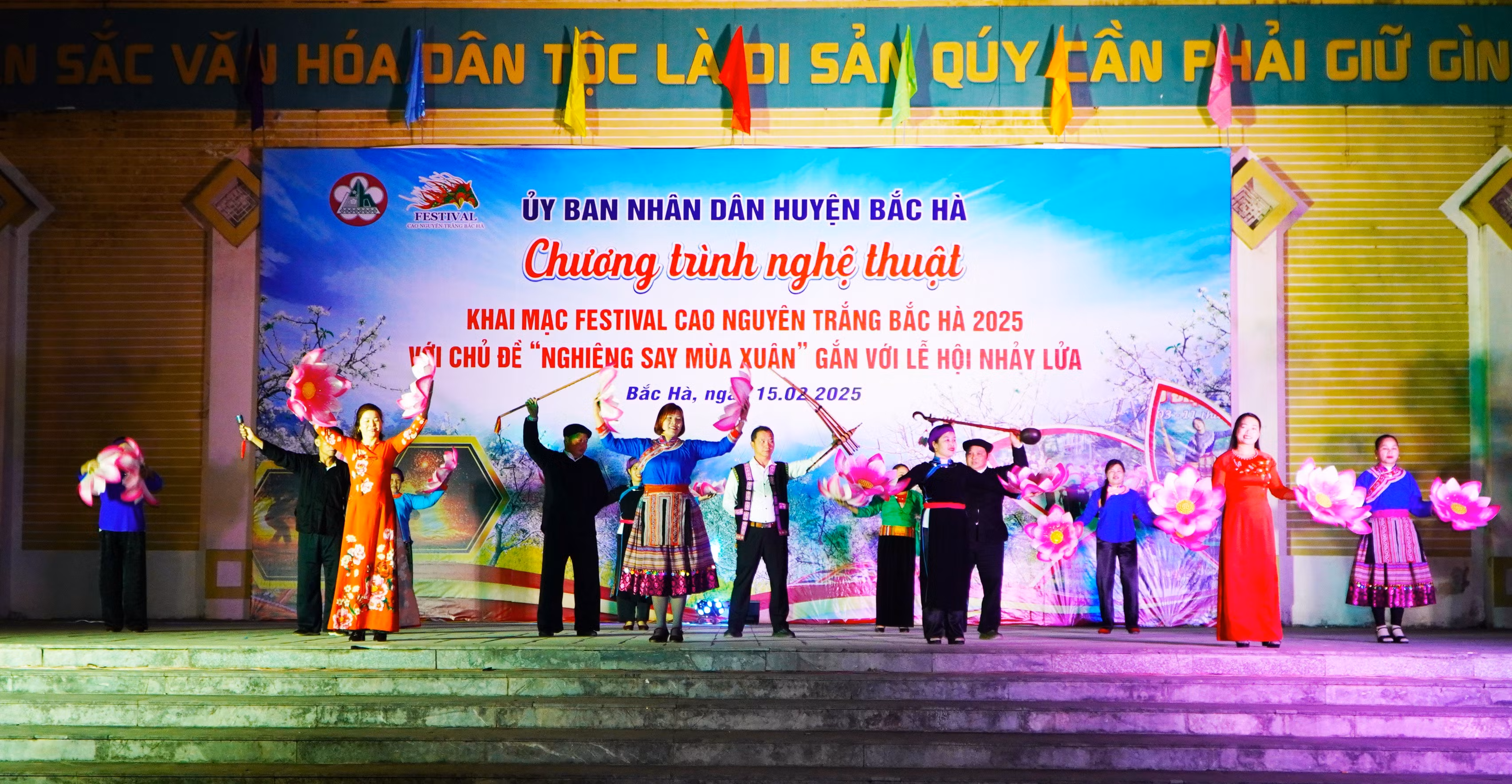 van-nghe-dac-sac.jpg