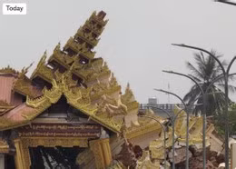 Hình ảnh ngôi chùa ở Myanmar sau động đất ngày 28/3. Ảnh: Shutterstock