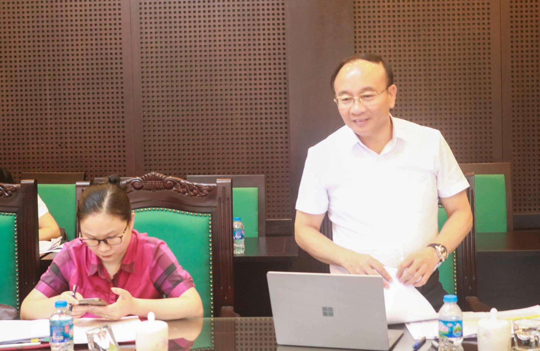 Đại biểu tham gia thảo luận. dai-bieu-tham-gia-thao-luan.jpg