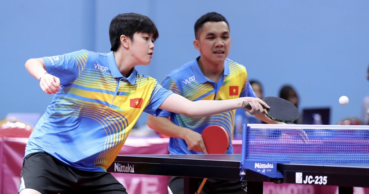 Cặp vận động viên Ðinh Anh Hoàng - Trần Mai Ngọc giành ngôi vô địch bóng bàn đôi nam nữ tại SEA Games 32. 5-1-1-8670.jpg