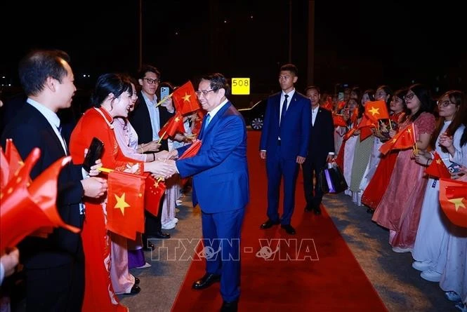 Lễ tiễn Thủ tướng Phạm Minh Chính kết thúc chuyến tham dự Hội nghị WEF 16 Thiên Tân và làm việc tại Trung Quốc.