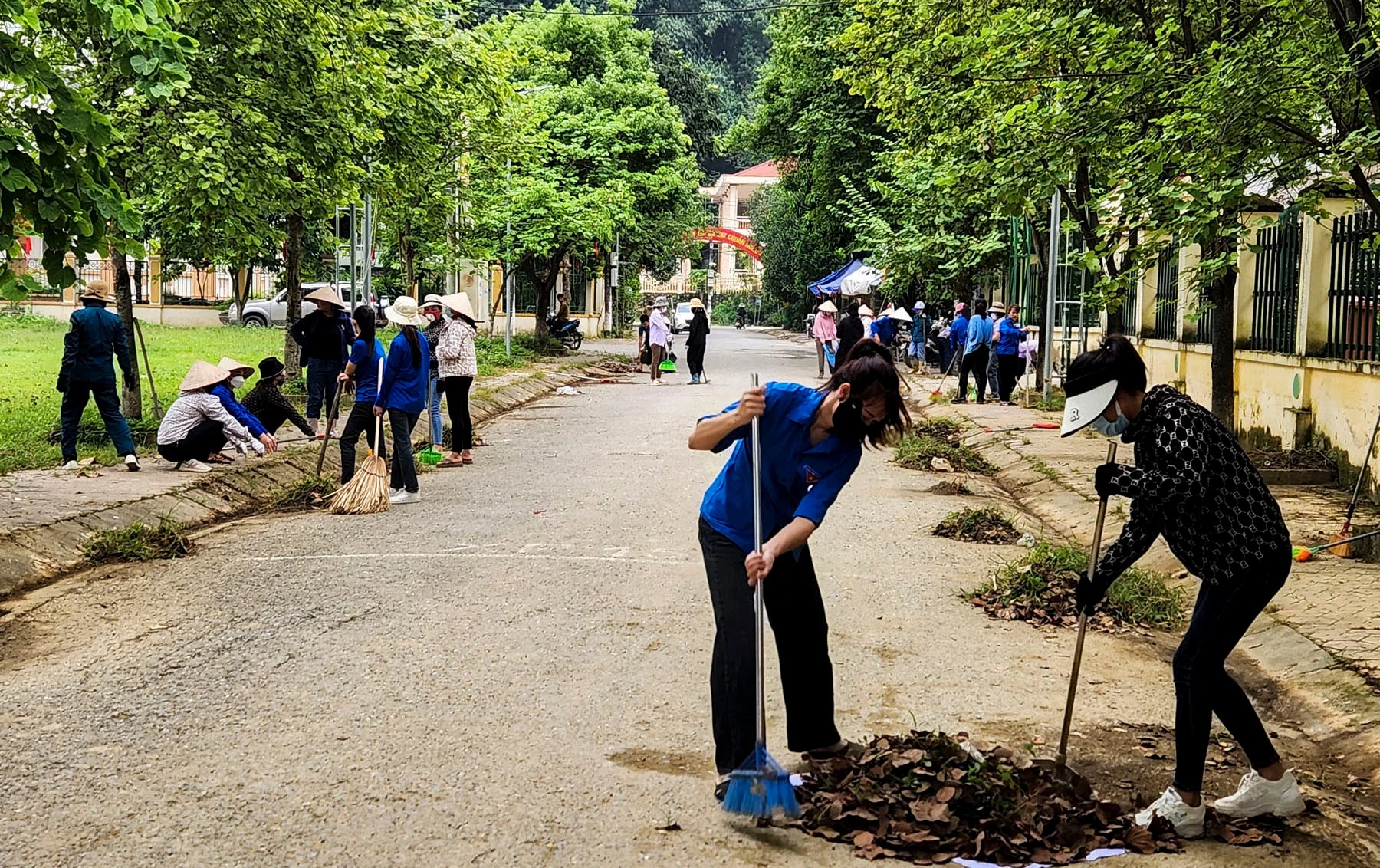 Quét dọn các tuyến đường.jpg