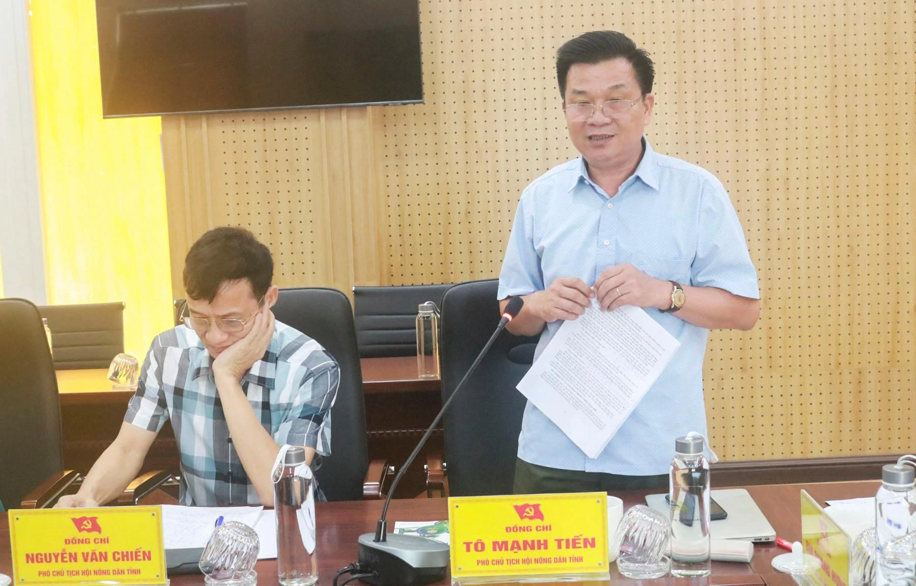 Đại diện Hội Nông dân tỉnh phát biểu ý kiến.jpg