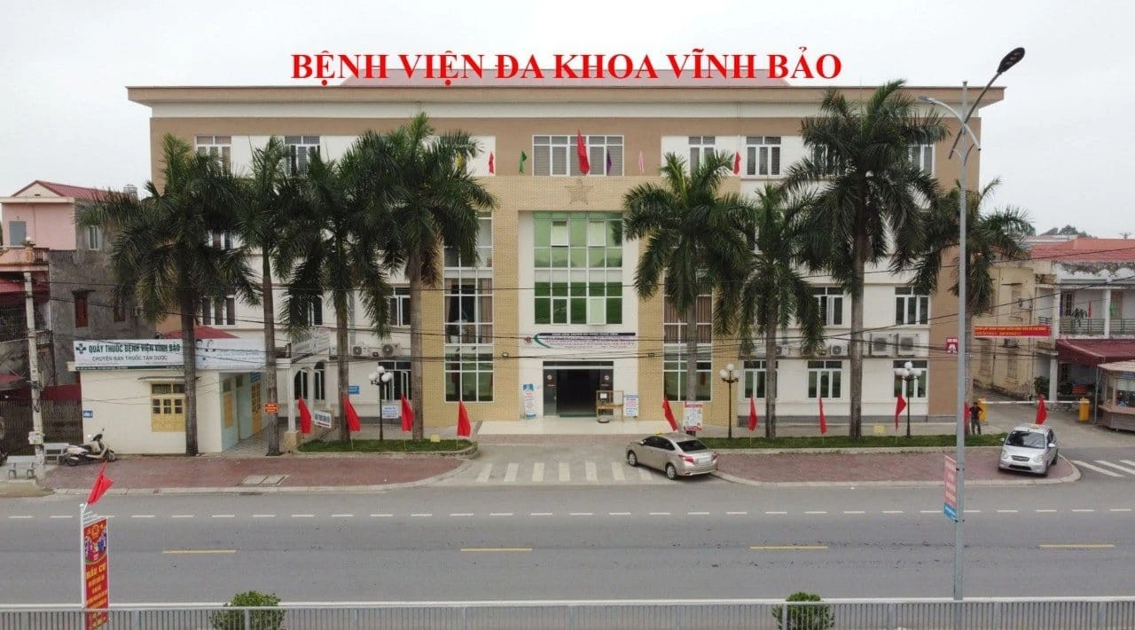 Cơ bản duy trì các bệnh viện đa khoa huyện, quận, thị xã, thành phố hiện có và chuyển thành bệnh viện đa khoa khu vực, là đơn vị sự nghiệp công lập trực thuộc Sở Y tế tỉnh, thành phố sau sắp xếp...