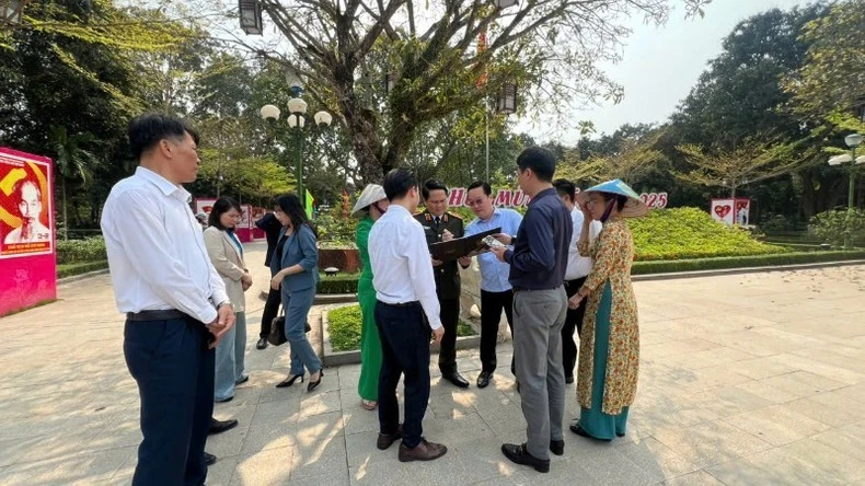 Tỉnh Nghệ An đã tiến hành khảo sát và nhiệt thành cổ vũ cho sự ra đời của tác phẩm.