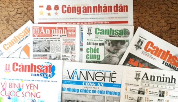 Báo chí cách mạng Việt Nam đã và đang khẳng định vị thế vững chắc, không thể phủ nhận trong dòng chảy lịch sử dân tộc. Báo chí cách mạng Việt Nam đã và đang khẳng định vị thế vững chắc, không thể phủ nhận trong dòng chảy lịch sử dân tộc.