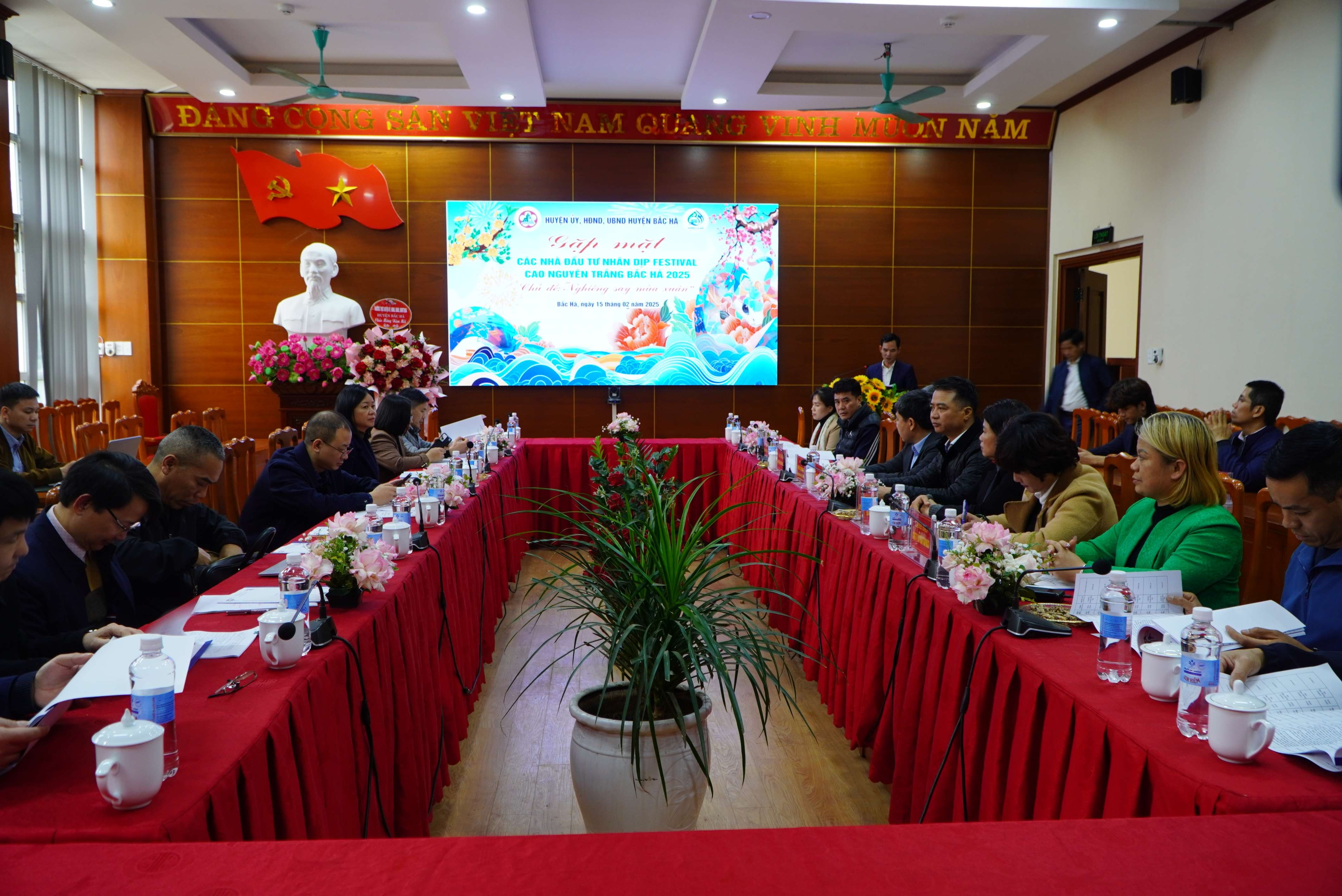 Quang cảnh chương trình gặp mặt. quang-canh-5472.jpg