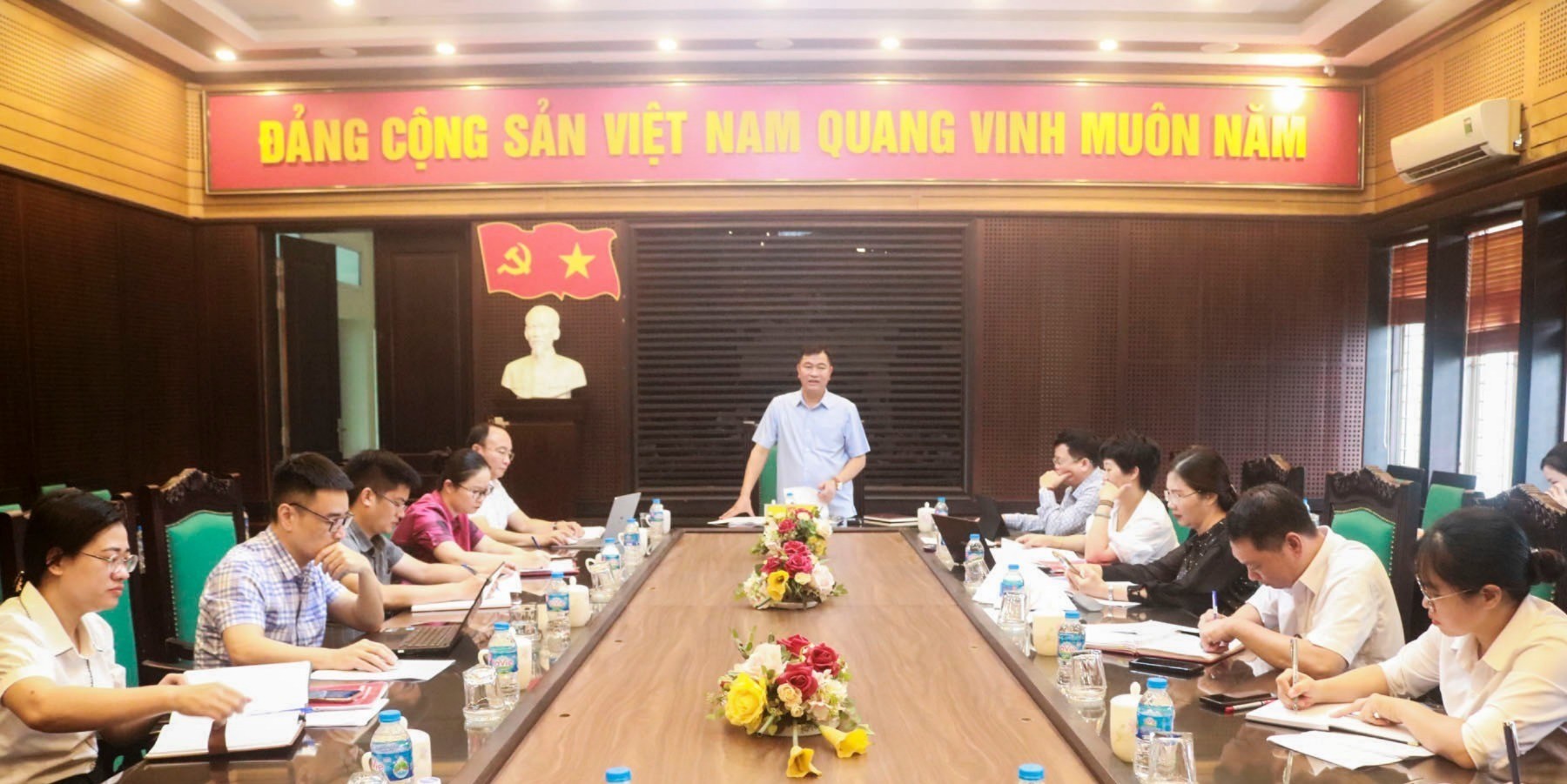 Bí thư Huyện ủy Nguyễn Trung Triều phát biểu chỉ đạo tại hội nghị. bi-thu-huyen-uy-nguyen-trung-trieu-phat-bieu-chi-dao-2337.jpg