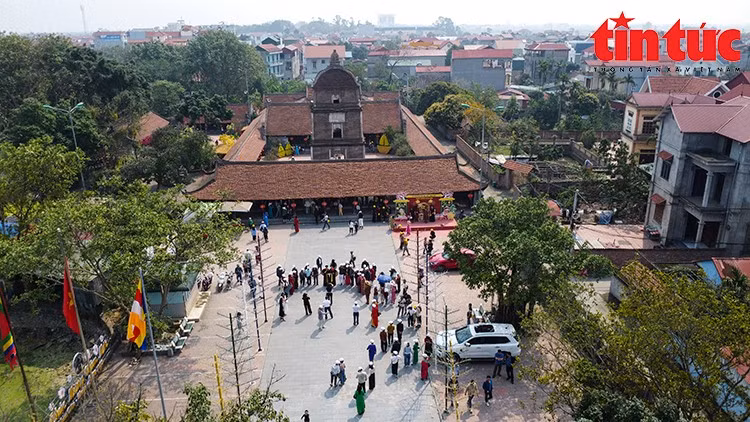Chùa Dâu (Thuận Thành, Bắc Ninh), một trong những điểm xuất hiện trong MV "Bắc Bling".