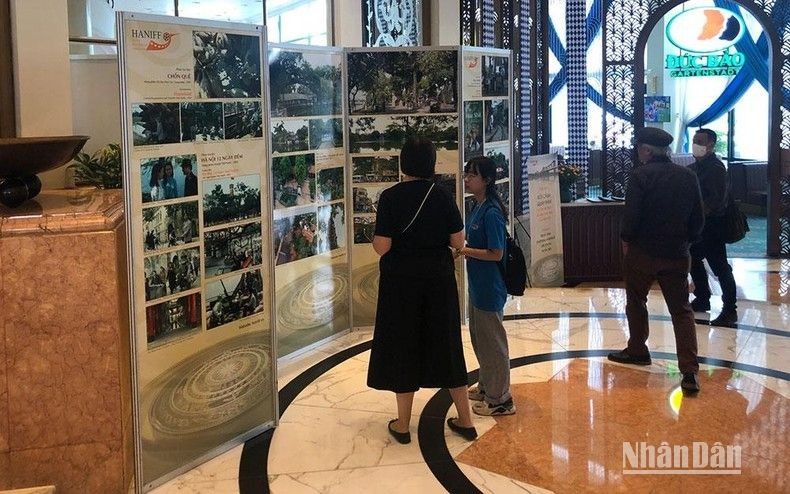 Triển lãm ảnh bối cảnh phim tại Hà Nội trong khuôn khổ Liên hoan phim quốc tế Hà Nội năm 2022. boicanh1-2973-9437.jpg