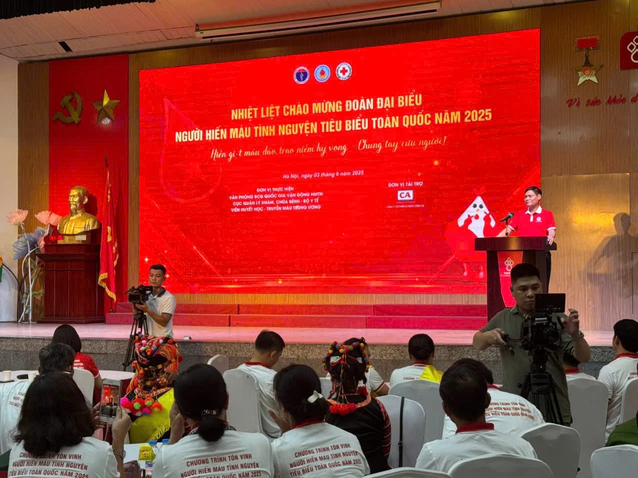 Chương trình Tôn vinh người hiến máu tình nguyện tiêu biểu toàn quốc năm 2025.