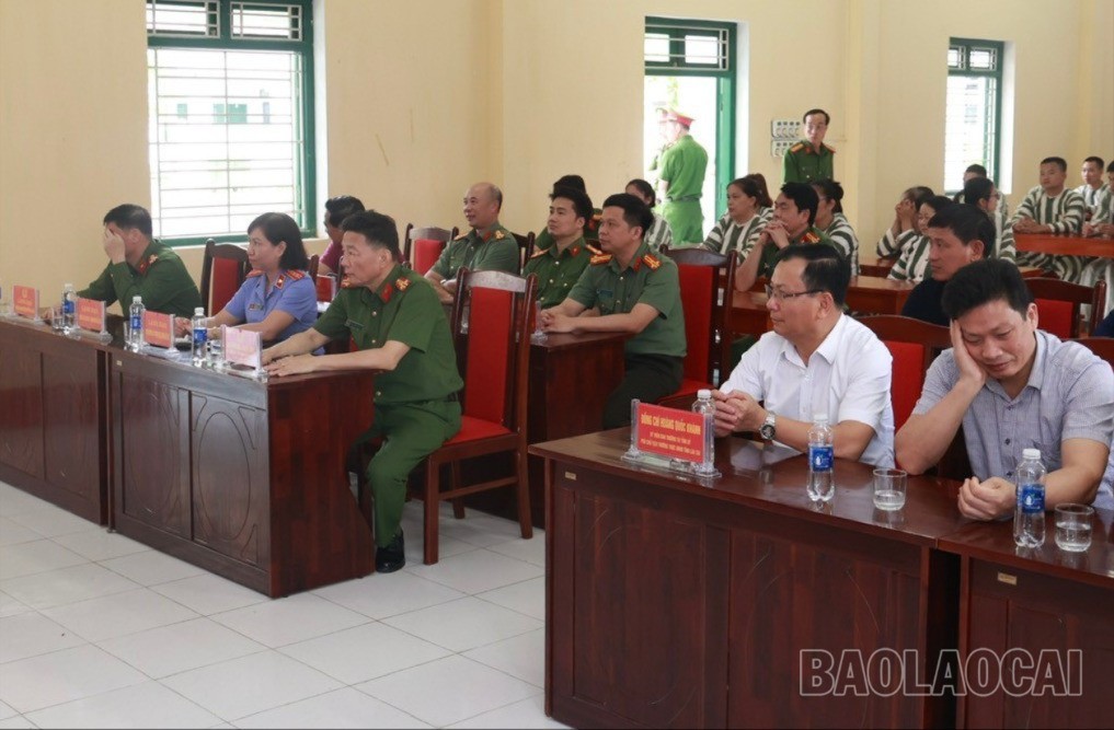 Các đại biểu dự lễ công bố. z6558303880838-7d93aa8946275e3792087f251ddd2d68-8026.jpg