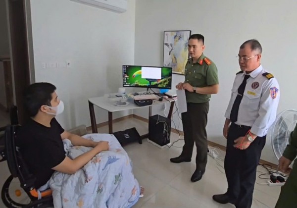 Đối tượng Lê Hữu Minh. Đối tượng Lê Hữu Minh.