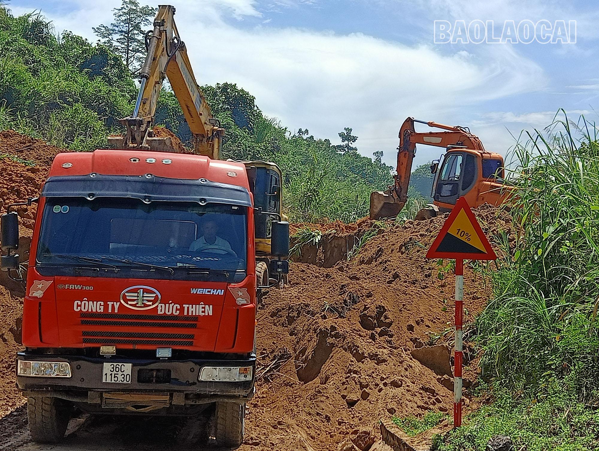 Phân luồng giao thông tạm thời trên Quốc lộ 279