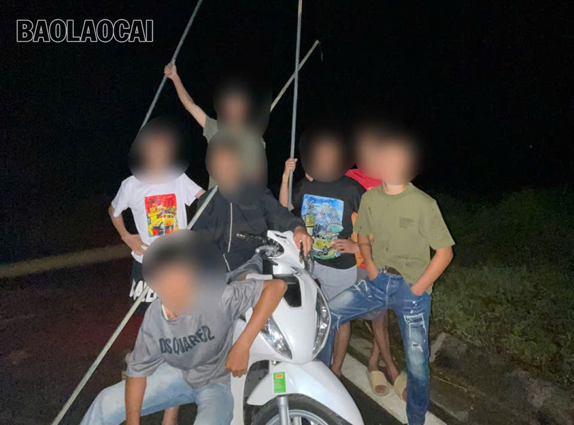 a-1.jpg