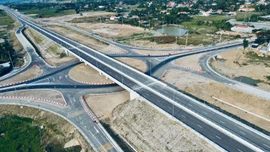 Tập trung hoàn thành 3.000 km đường bộ cao tốc trong năm 2025