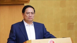 Thủ tướng Phạm Minh Chính: Biểu dương tinh thần "làm ngày, làm đêm, làm thêm ngày nghỉ"