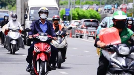 Miền Bắc, miền Trung nắng nóng trên 39 độ