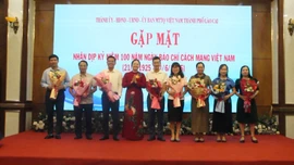 Thành phố Lào Cai gặp mặt lãnh đạo, phóng viên một số cơ quan báo chí trên địa bàn
