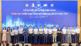 Ra mắt liên minh nhân lực chiến lược thực thi Nghị quyết 57-NQ/TW
