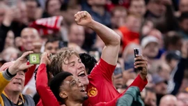 Xác định 2 đội vào chung kết Europa League 2024/25