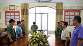 Khởi tố Tiktoker Lê Việt Hùng về hành vi cưỡng đoạt tài sản