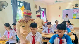 Gần 400 học sinh được tuyên truyền phòng chống đuối nước trước khi nghỉ hè