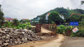 Cần sớm có phương án sửa chữa, nâng cấp cầu Quần (xã Châu Quế) trên Tỉnh lộ 163