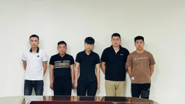 Bắt giữ nhóm đối tượng sử dụng mạng viễn thông, phương tiện điện tử thực hiện hành vi chiếm đoạt tài sản 