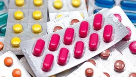 Phát hiện 7 mẫu thuốc không có nguồn gốc, Bộ Y tế chỉ đạo khẩn