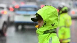 Trung Quốc: Lũ lớn càn quét tỉnh Vân Nam sau những trận mưa xối xả