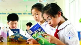 Để không còn gánh nặng học phí, sách vở cho phụ huynh