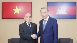 Lãnh đạo Đảng, Nhà nước chúc mừng kỷ niệm 72 năm Quốc khánh Vương quốc Campuchia