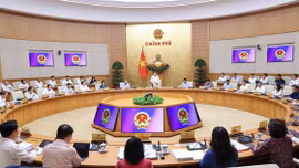 Thủ tướng Lê Minh Hưng chủ trì phiên họp thường kỳ đầu tiên của Chính phủ khóa XVI