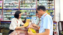 Tuyên chiến với thuốc giả: Yêu cầu hành động toàn diện