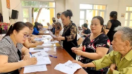 Chính sách hưu trí thay đổi, thêm hàng triệu người cao tuổi được hưởng trợ cấp