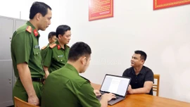 Triệt phá đường dây lừa đảo quy mô toàn quốc với giao dịch lên tới hàng chục nghìn tỷ đồng 