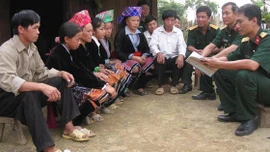 Phổ biến, giáo dục pháp luật phù hợp với từng đối tượng và địa bàn vùng dân tộc thiểu số