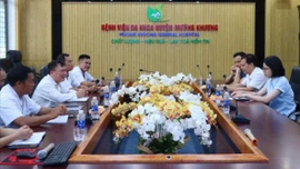Bệnh viện Sản - Nhi tỉnh tư vấn triển khai kỹ thuật thụ tinh nhân tạo IUI tại Bệnh viện Đa khoa khu vực Mường Khương